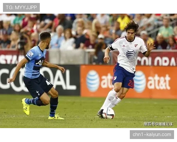 明尼苏达联主帅战术理念 强调团队协作与纪律